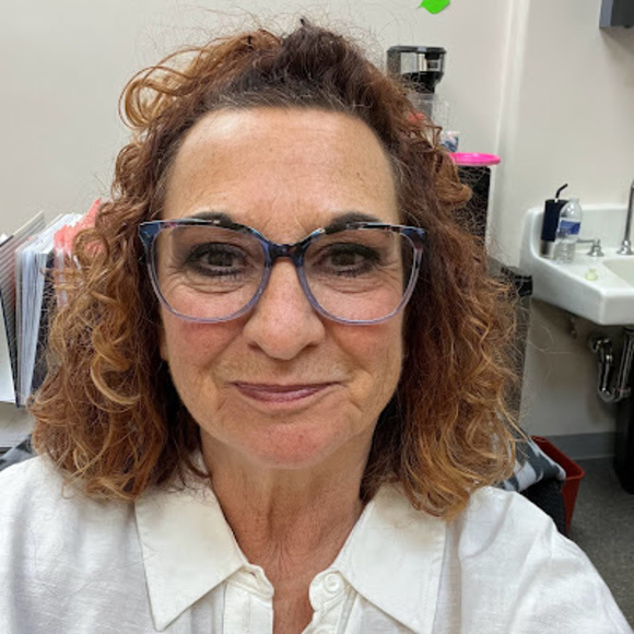 Meet your Posher, Roxanne - Picture 1 of 1